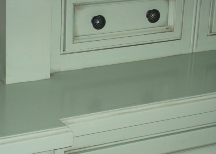 Clive-Chriatian-handpainted-kitchen-sideboard-closeup