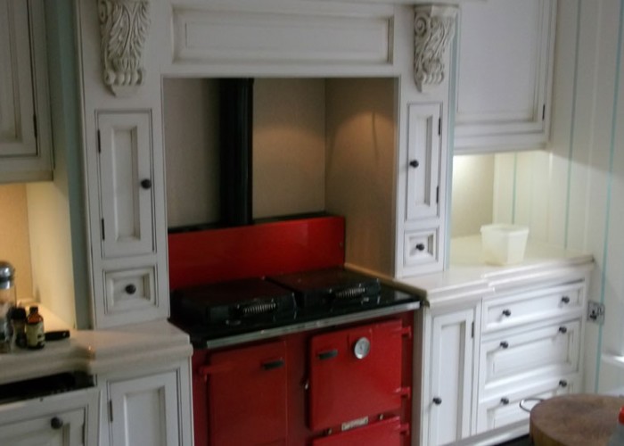 Clive-Chriatian-handpainted-kitchen2